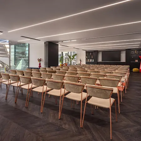 Hotell Uptown Brussels