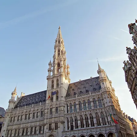 Uptown Brussels Hotell 4*